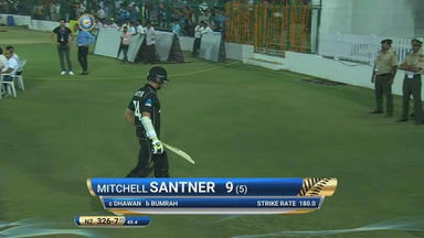 IND vs NZ 2017, 3rd ODI: Mitchell Santner Wicket