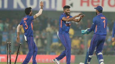Siraj's special delivery to dismiss Kusal Mendis