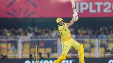 Jamie Overton wages lone battle for CSK with 43(36)