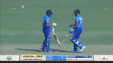 Pravin Dubey's brisk 25-ball 33