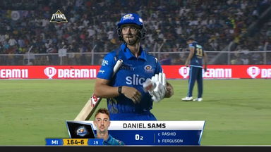 M51: GT vs MI – Daniel Sams Wicket