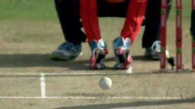 M19: AA vs PER – Guptill c Ronchi b Beer