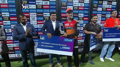 M51: MI vs SRH – VIVO Perfect Catch of the Match – Abhishek Sharma
