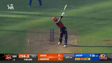 M69: MI vs SRH –  Aiden Markram  Six
