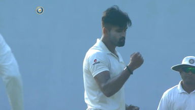 Ranji Trophy QF - Vinay Kumar's hat-trick for Karnataka