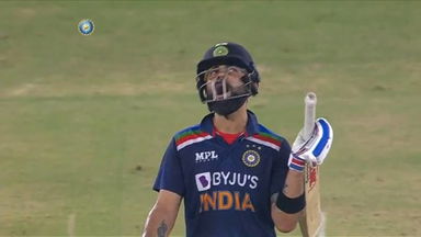 Hardik's SIX makes Virat go WOW