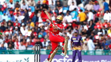 Bhanuka Rajapaksa's free-flowing knock of 50(32)
