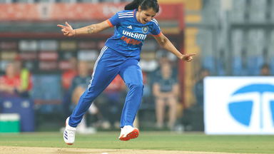 Renuka Singh shines with incisive spell of 3/27