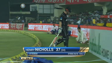 IND vs NZ 2017, 3rd ODI: Henry Nicholls Wicket