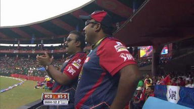 Match 5 RCB vs DD - Agarwal's Wicket