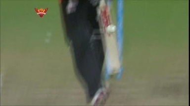 M27: SRH vs RCB – Shikhar Dhawan Wicket