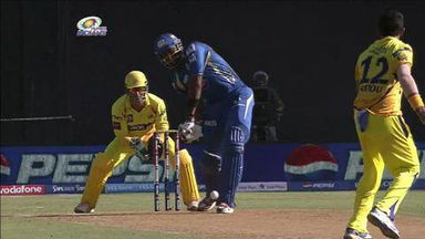 M49: MI vs CSK – Kieron Pollard Wicket