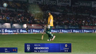 IND vs SA 2025, 3rd T20I: Reeza Hendricks Wicket