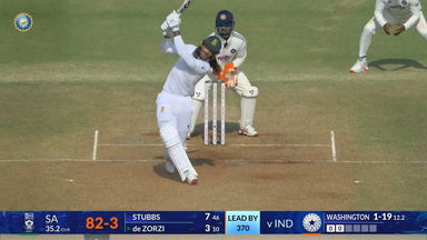 IND vs SA 2025, 2nd Test: Tony De Zorzi Six