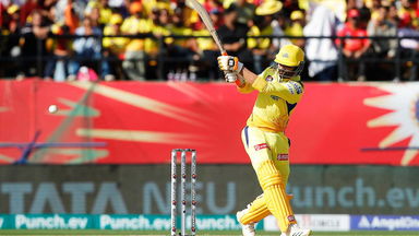 Ravindra Jadeja's important finishing act of 43(26)