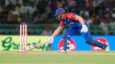 Rolls back onto the stumps! Warner's bizarre dismissal