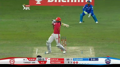 M38: KXIP vs DC – Chris Gayle Six