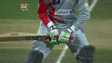 Q6: HAM vs SIA – Shoaib Malik six