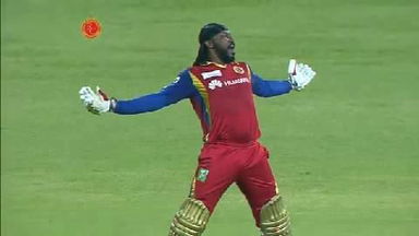 M40: RCB vs KXIP – Chris Gayle 100