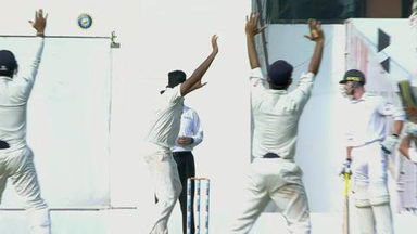 3rd Test : IND vs SA  –  JP Duminy Wicket