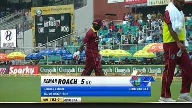IND vs WI 2018, 5th ODI: Kemar Roach Wicket