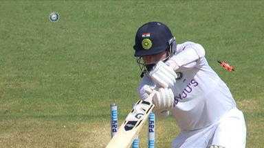 IND vs ENG 2021, 4th Test, Day 3: Mohammed Siraj Wicket