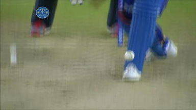 M41: RR vs DD – Karun Nair Wicket
