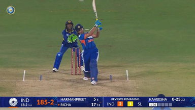 IND-W vs SL-W 2025, 4th T20I: Richa Ghosh Six