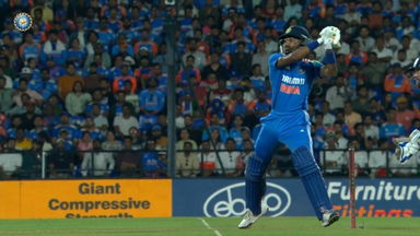 Off the mark in style ft. Hardik Pandya