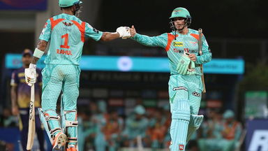 4 sixes in 1 over: KL Rahul & QDK take on Southee