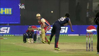 M21: RCB vs DD – Andrew McDonald Wicket