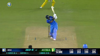 IND vs AUS 2022, 1ST T20I: Hardik Pandya Six