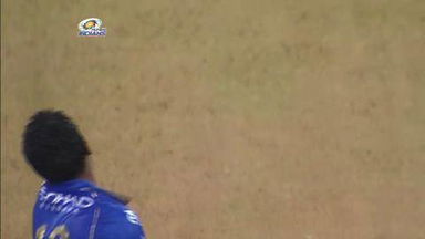 M27: MI vs RCB –  Harshal Patel Wicket