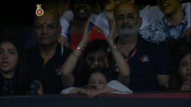 Papa MSD's six, cheered by ZIVA