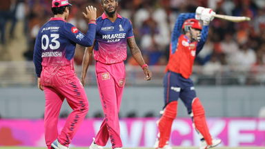 Edged, dropped, OUT! Jofra Archer finally gets Priyansh Arya