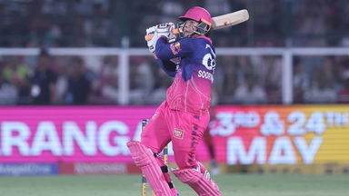 6,4,4,6,4: Vaibhav's sky-high attack on Akash