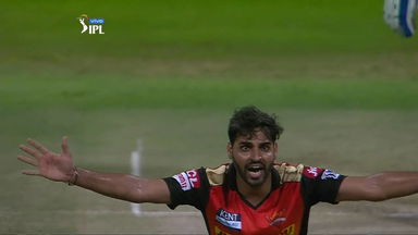 Best vs Best: Bhuvi gets King Kohli