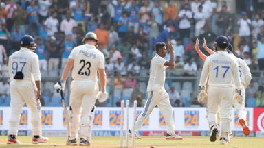 Carrom Ball Special: Masterful R Ashwin outfoxes Phillips & Young