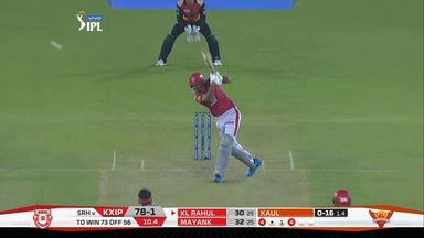 M22: KXIP vs SRH – KL Rahul Six