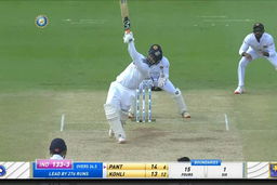 IND vs SL 2022, 2nd Test, Day 2: Rishabh Pant Six