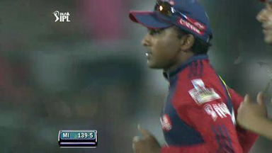 Match 36 DD vs MI – Rayudu's Wicket