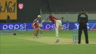 M18: KXIP vs RCB –  Albie Morkel Wicket