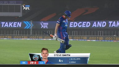 M22: DC vs RCB – Steve Smith Wicket
