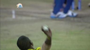 M8: CSK vs DD –  JP Duminy Wicket