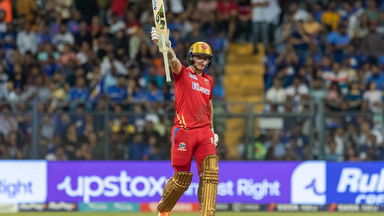 Captain Curran puts on a show at Wankhede with 55(29)