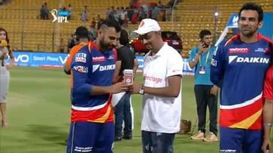 M11: RCB vs DD – Freecharge Bolt  Moment – Mohammed Shami