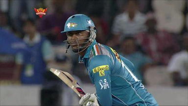M3: SRH vs PWI – Marlon Samuels Wicket