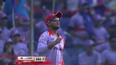 M31: DD vs KXIP – Axar Patel Wicket