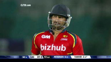 CLT20 2013 M11: LIO vs MI  –   Fall Of Wickets