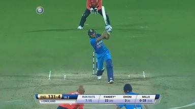 IND vs ENG 2017, 2nd T20I : Manish Pandey Six